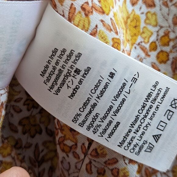 J. Crew NWOT Puff Sleeve V-neck Top in Scattered Blooms Print Sz 6 - Picture 8 of 9